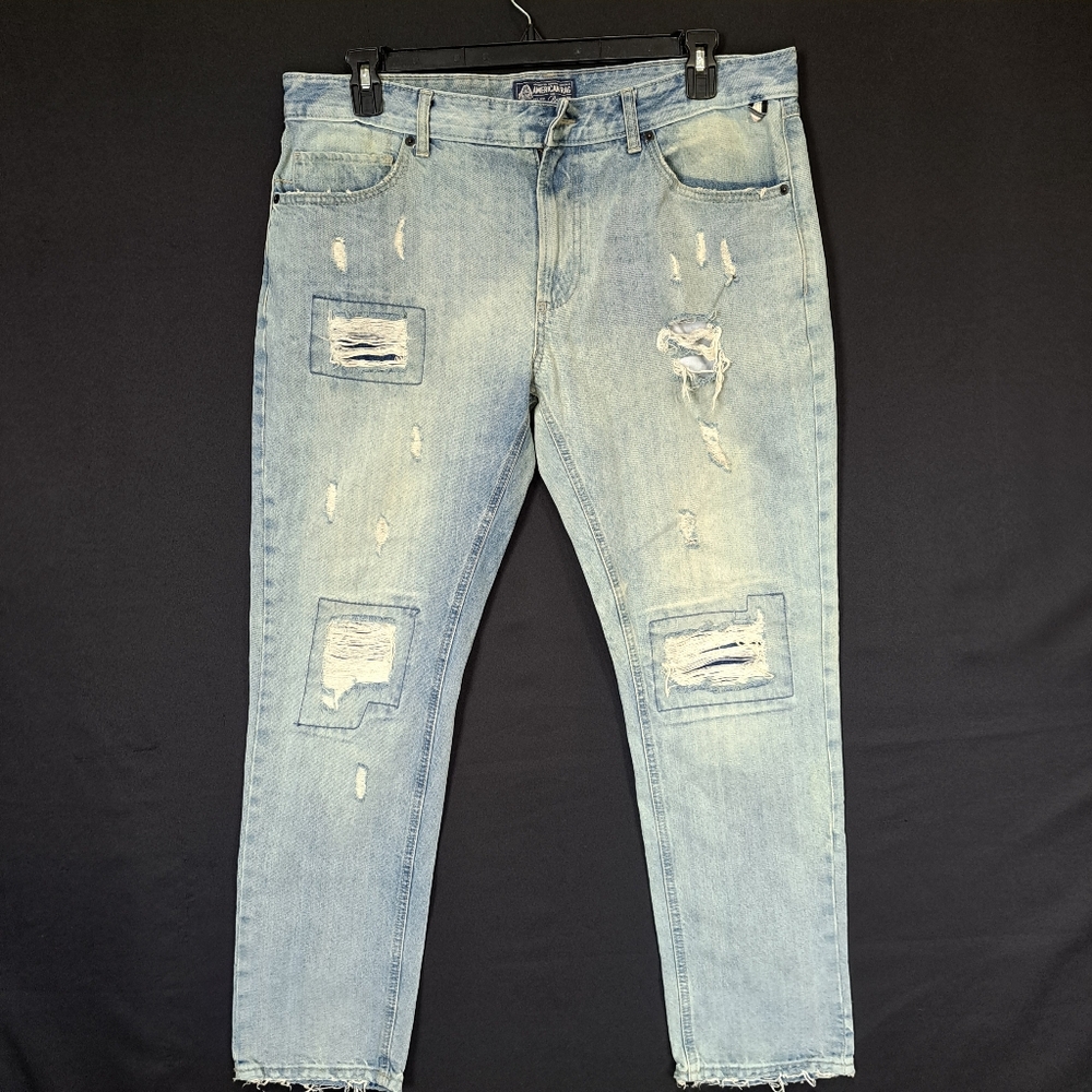 American Rag Jeans Mens Sz 36W 30L. Distressed